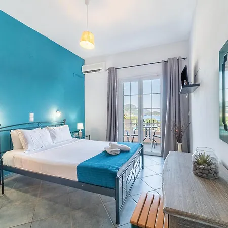 Spyridoula 4 Aparthotel 3*