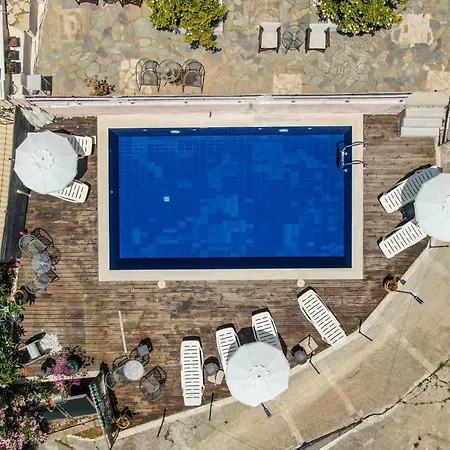 Spyridoula 4 Ξενοδοχείο με διαμερίσματα 3*